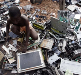 Residuos Electrónicos en África